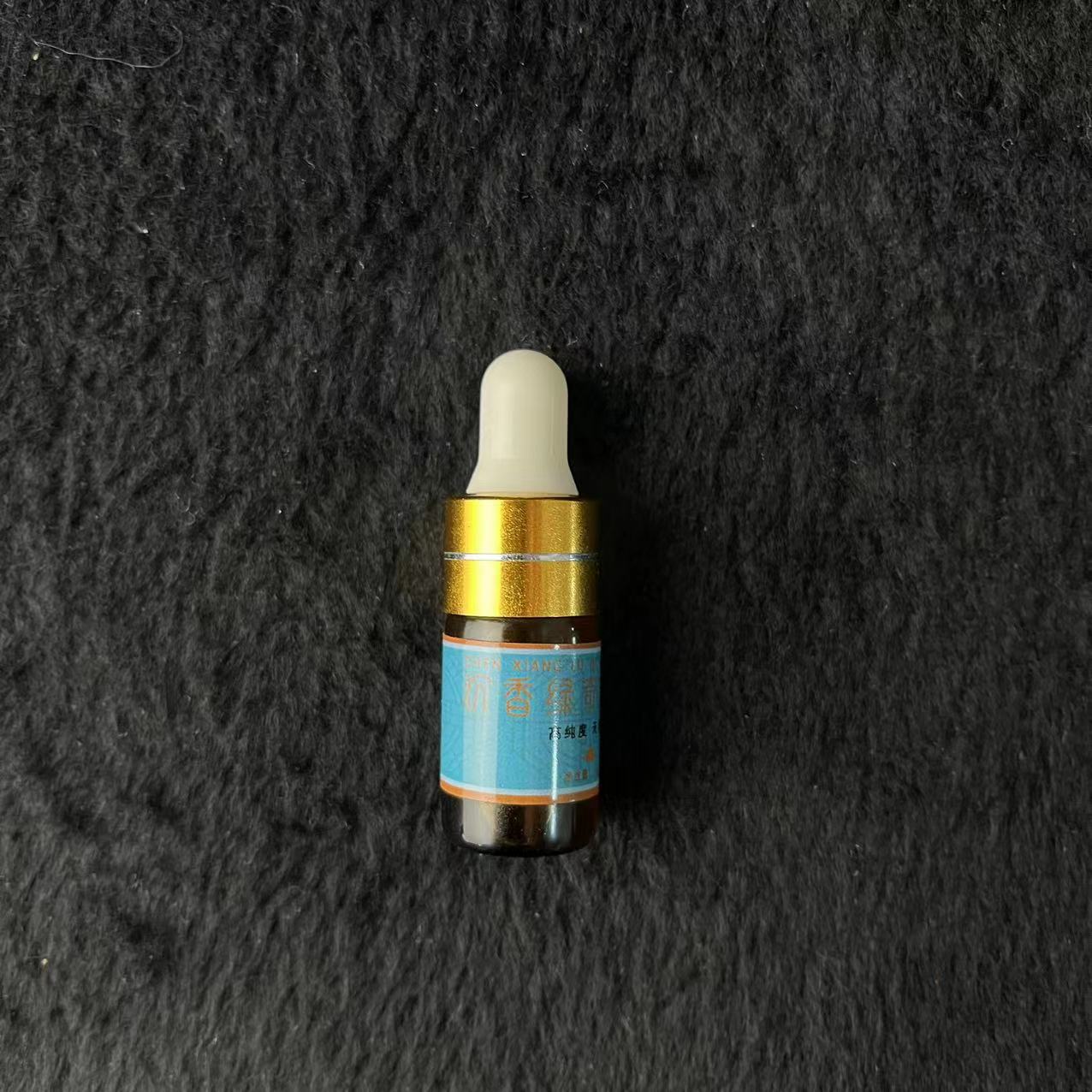 海南莺歌绿奇楠精油3ml