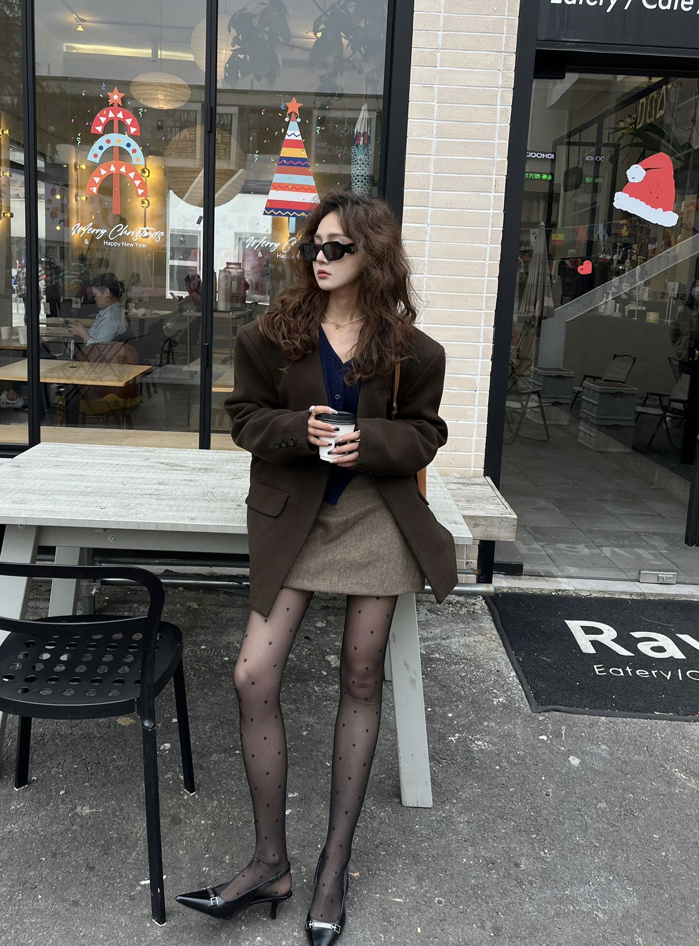 高级感炸街西服女设计感小众法式小香风西装式呢外套半身裙两件套