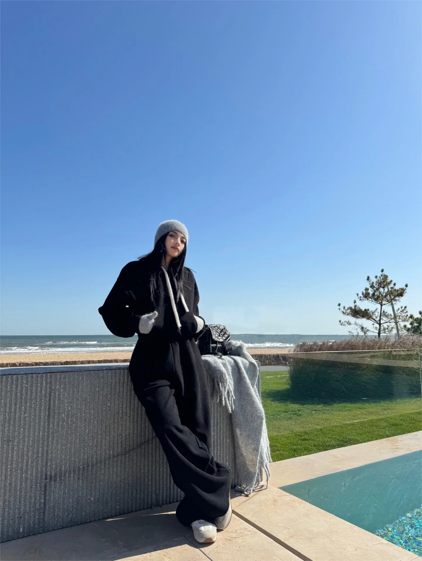 休闲运动套装女2023冬简约连帽纯色加绒卫衣外套抽绳百搭宽松卫裤