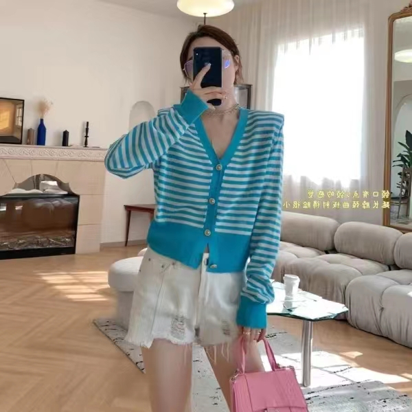 【现货】条纹简约针织开衫 D994