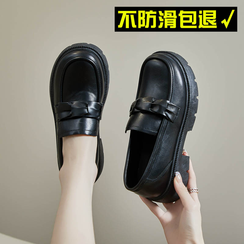 餐饮厨房专用鞋女防滑防水防油后厨肯德基工作鞋女软底舒适小皮鞋