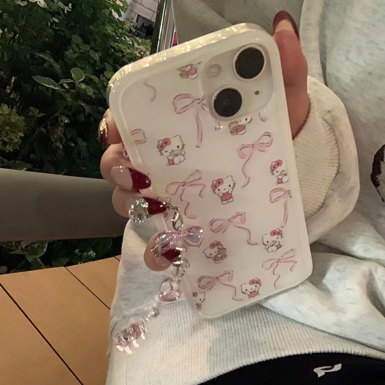 【果盟】ins蝴蝶结凯蒂猫挂件适用15苹果14pro手机壳iPhone13/可爱