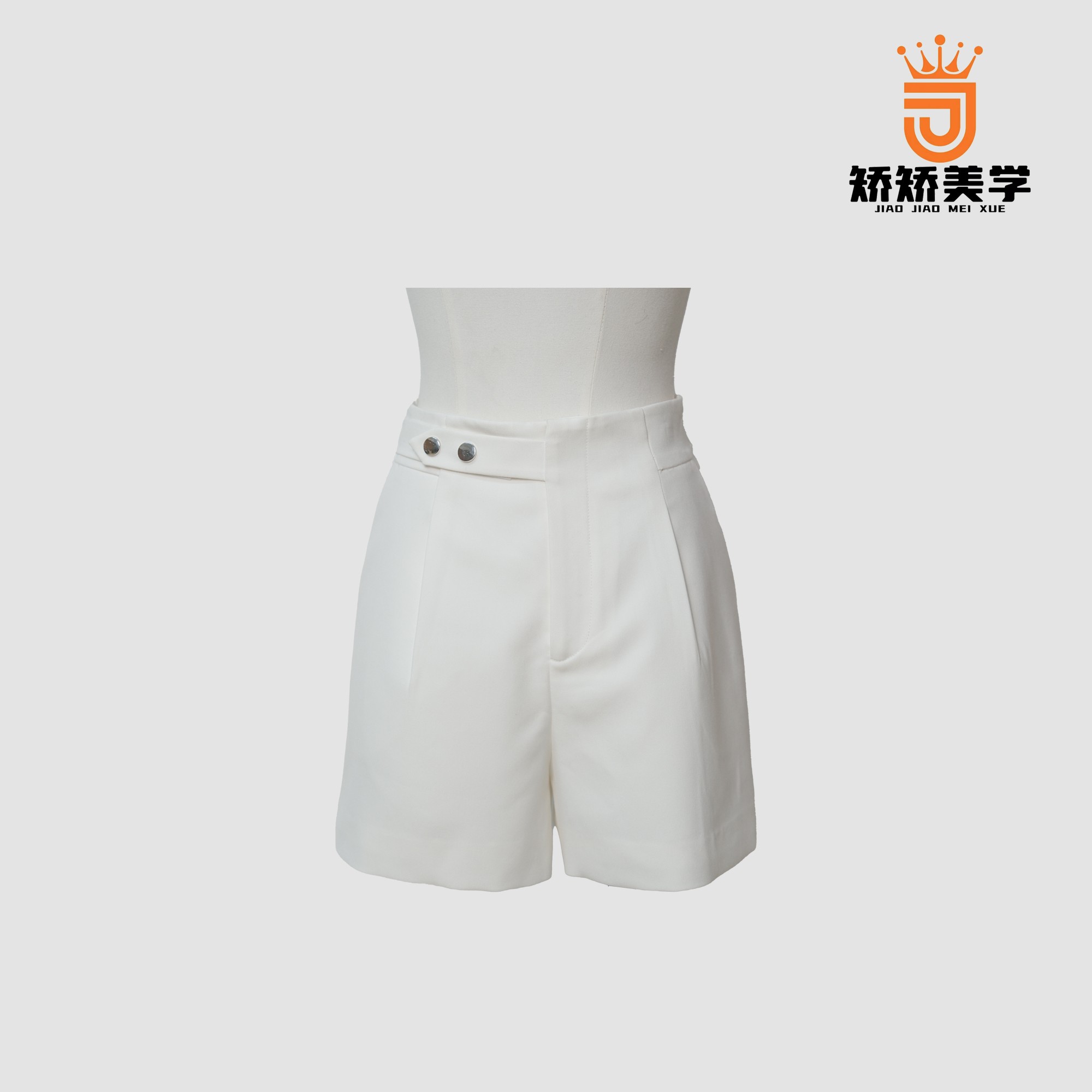 【摩登办公室】矫矫新款春季时尚气质轻奢白色简约女士短裤S190949Q