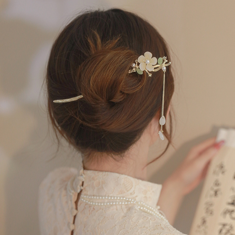 弥贤唐媞精致玉兰花流苏发簪现代盘发步摇簪子女古风旗袍汉服配饰
