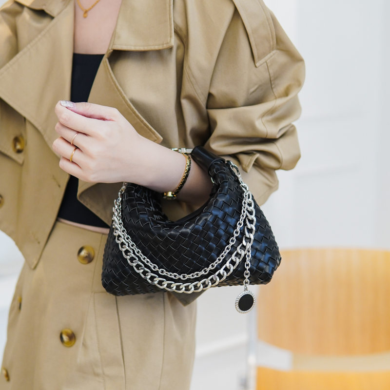 饭盒便当包女2023新款编织手提包高级感链条腋下包时尚单肩斜挎包