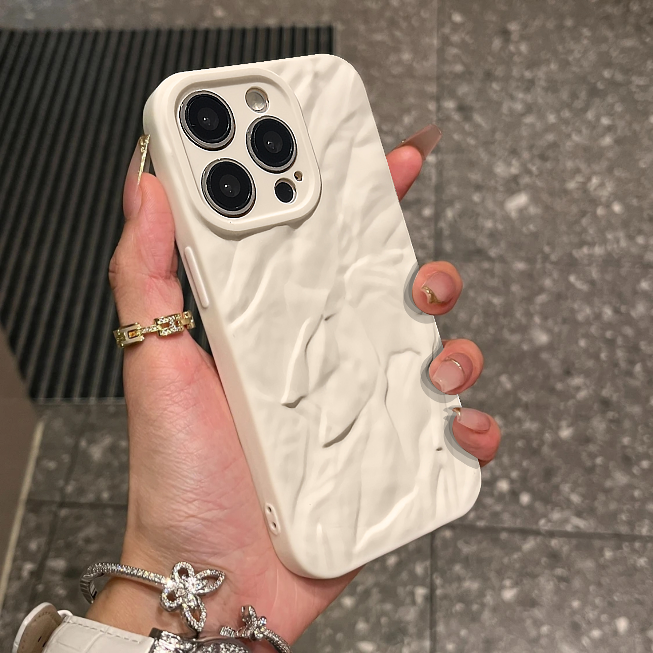 防摔ins褶皱苹果13手机壳iphone15promax简约白11/12个性14promax