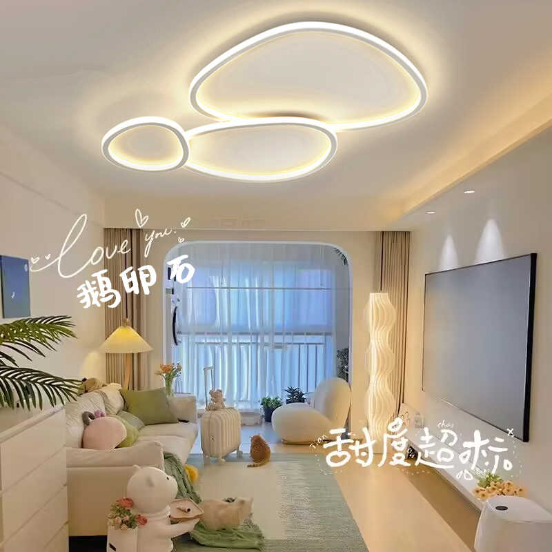 奶油风灯具云朵客厅卧室吸顶灯网红灯饰广东中山灯具厂家直销直播