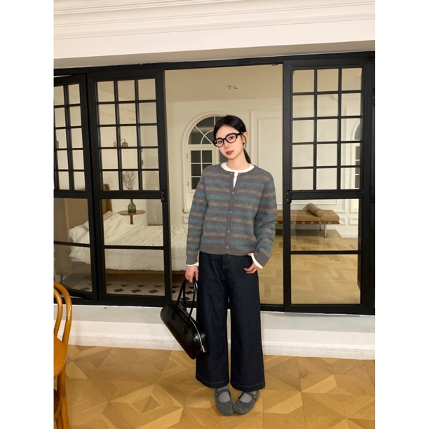 【赵小小YIMAO】50007 秋冬复古圆领撞色提花设计单排扣针织外套女