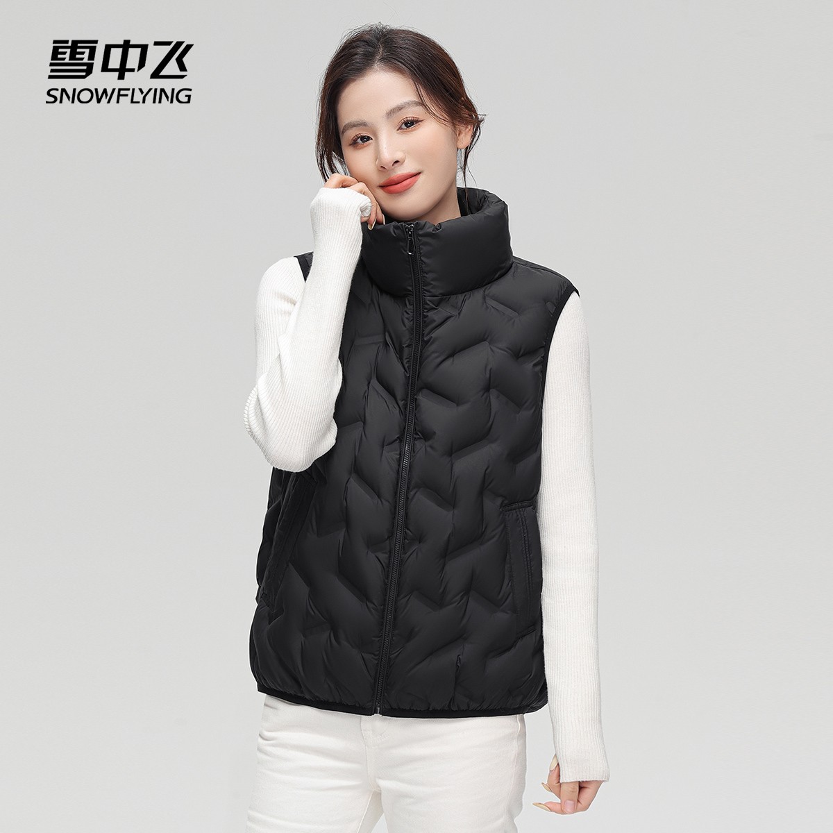 【欧爸专属】雪中飞新款显瘦女士立领外穿羽绒服马甲X20132536F