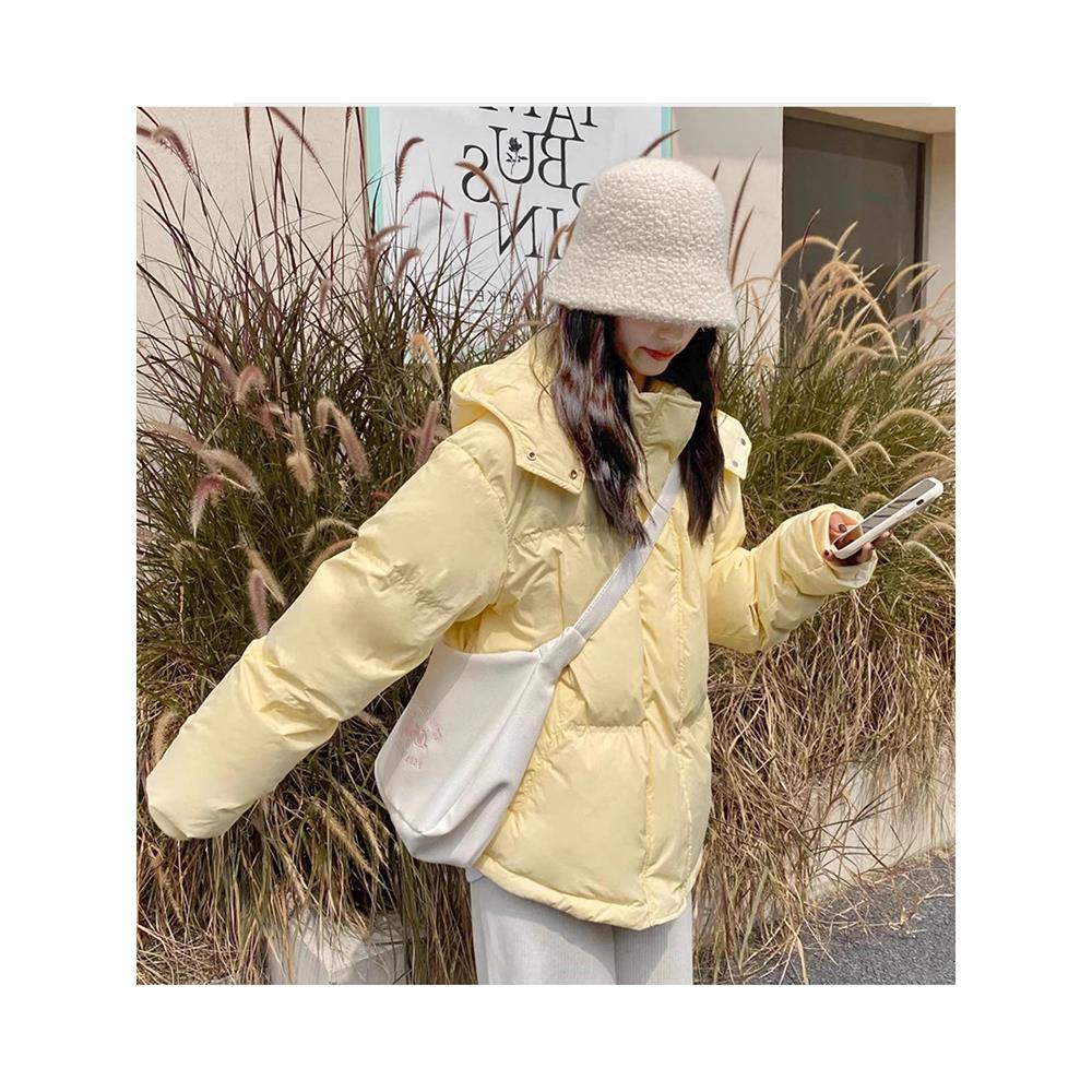 奶黄色连帽短款服女2023冬季新款小个子免洗宽松加厚棉服外套