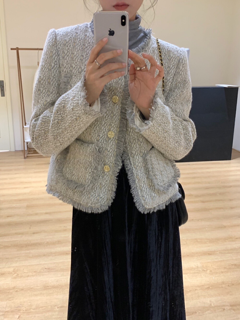 短款气流苏小香羽绒外套23317