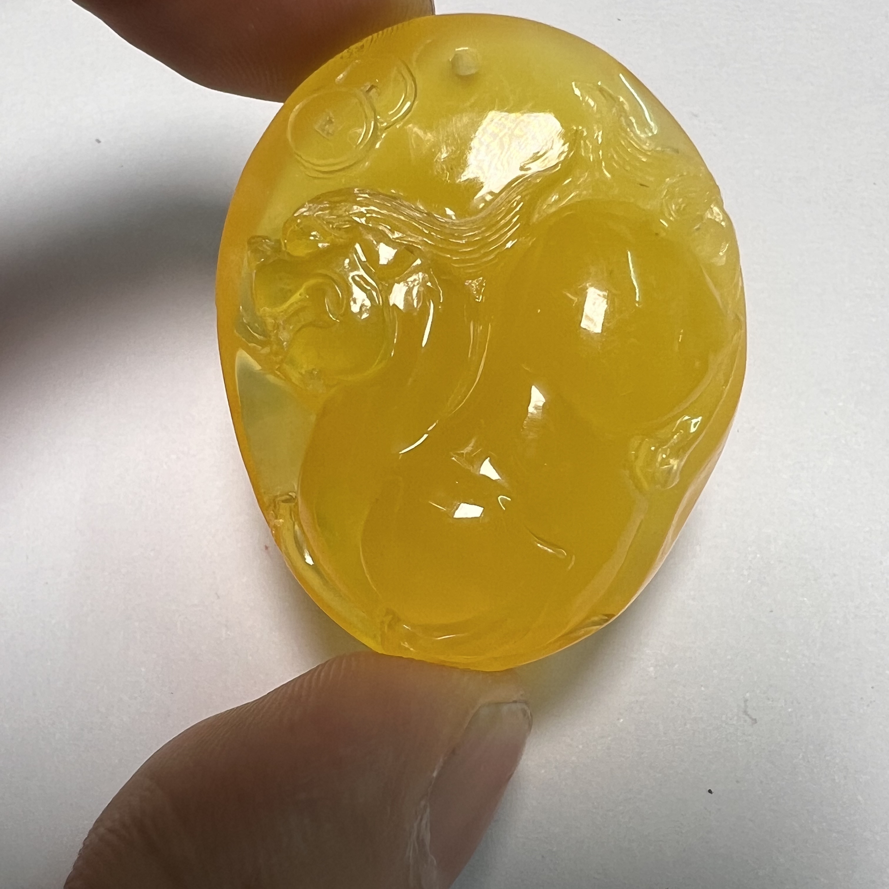 或蜜蜡吊坠挂件时尚百搭貔貅女款镶嵌巧雕俏色高冰糖料仿古雕刻