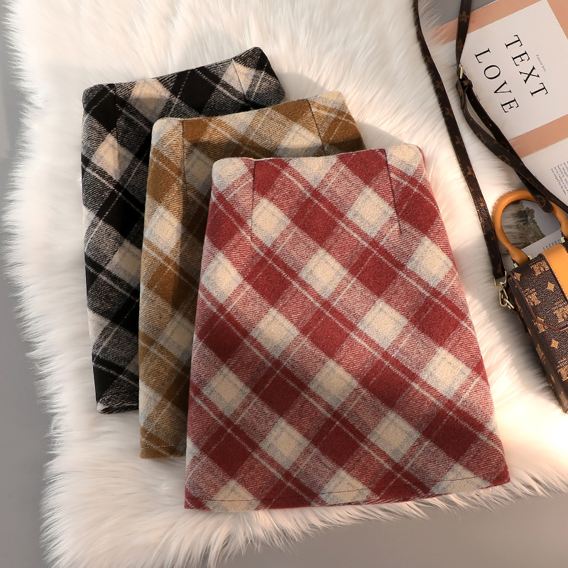 【粉丝】圣诞红菱格裙冬季美式复古格子半身裙高腰显瘦加厚a字短裙