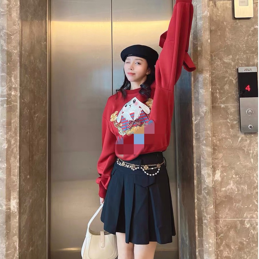 【海军兔】秋冬新款刺绣兔子长袖卫衣P8744