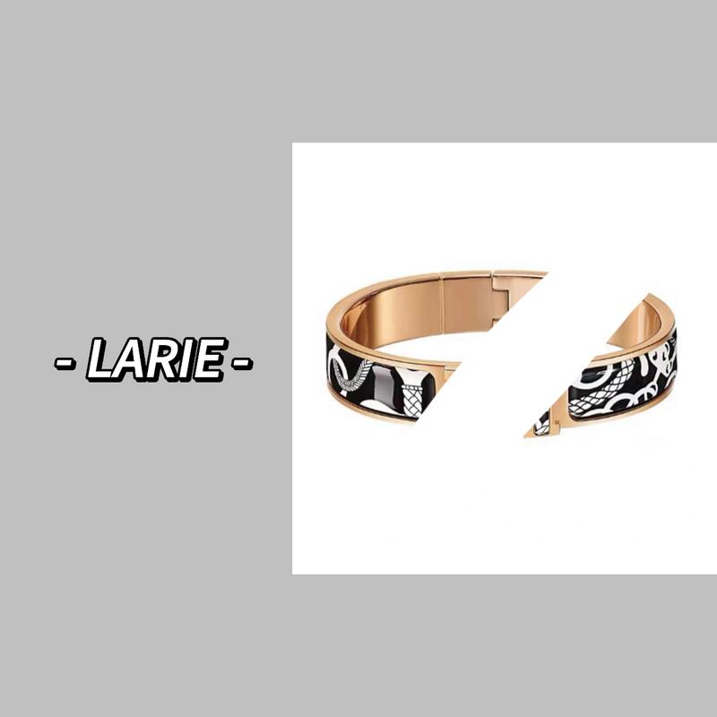 铜合金手镯 【粉丝专属】 高定黑白花纹H手镯 SS0056