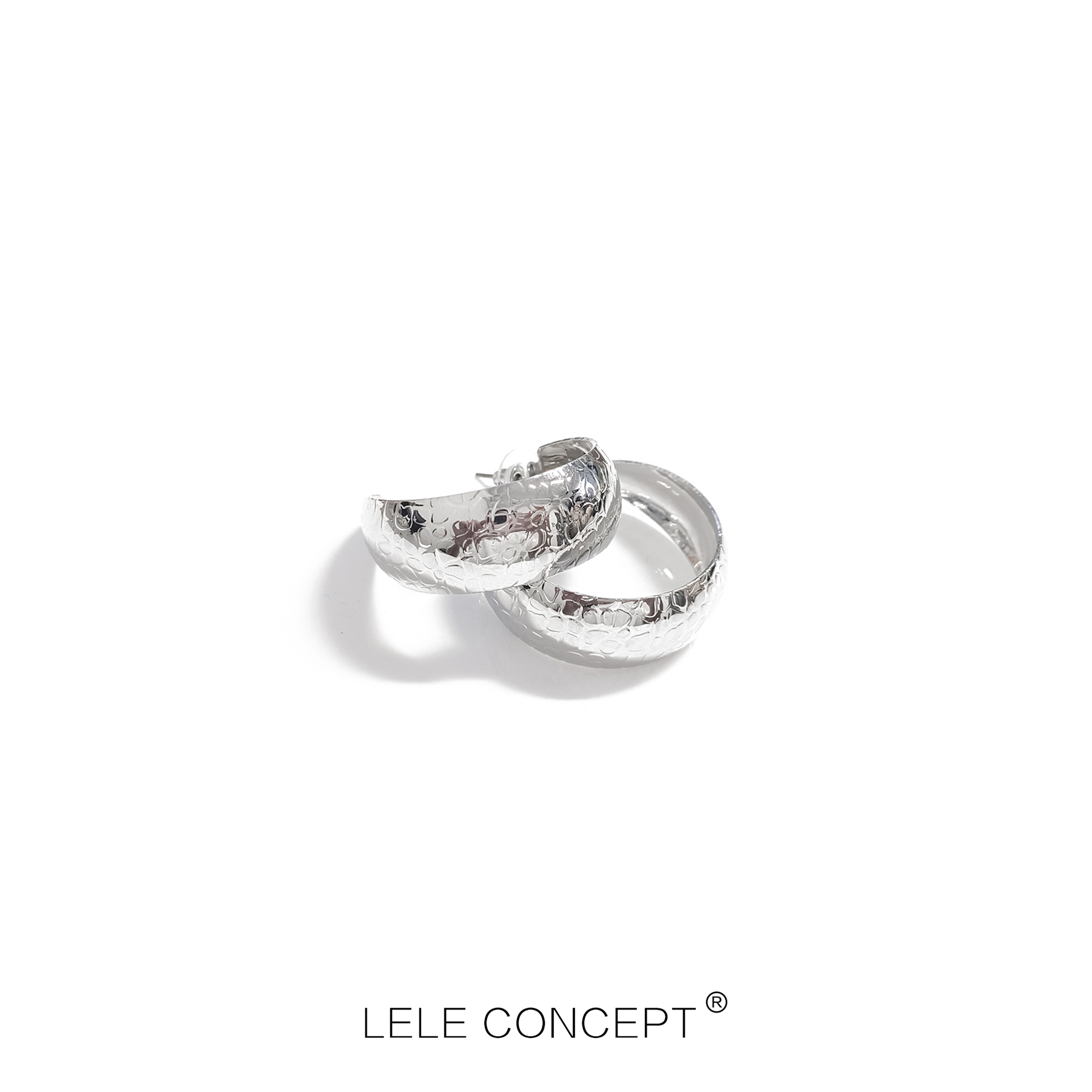 铜合金耳饰 【LELE】气质窄款石头水波纹耳圈简约个性小众款SP0160