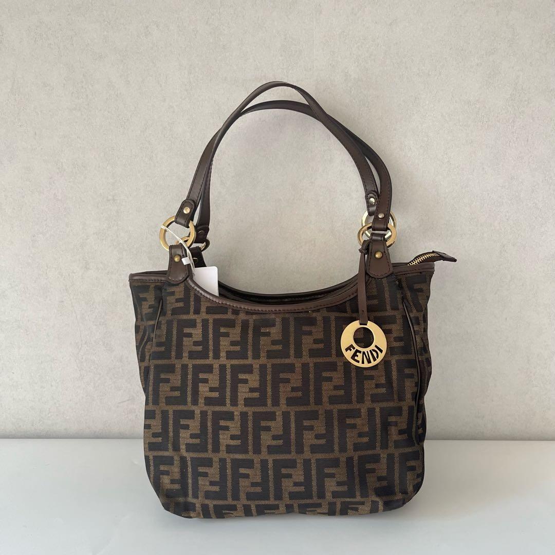 95新 Fendi Zucca 购物 老花帆布 3046