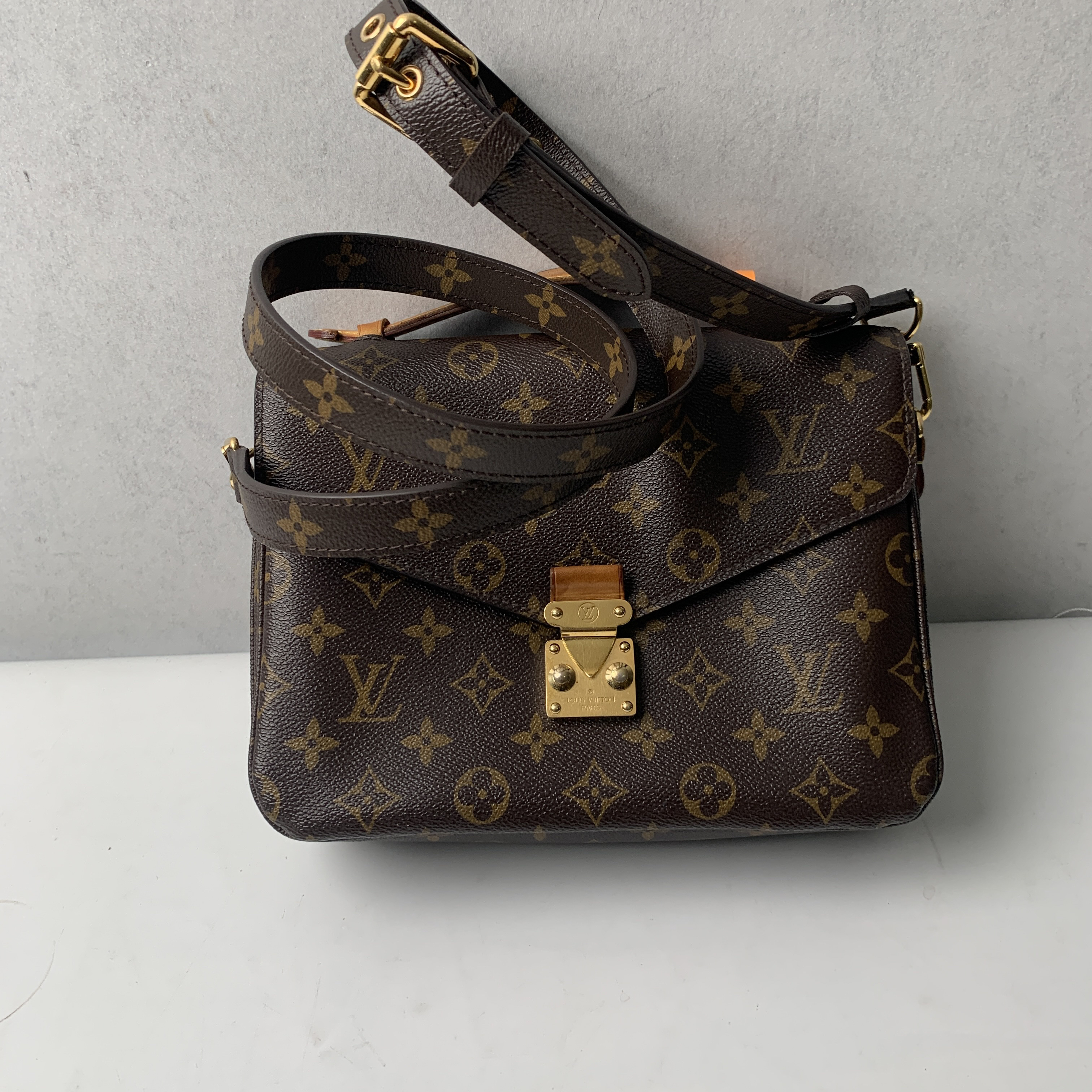 95新 LouisVuitton/路易威登 单肩包 13128