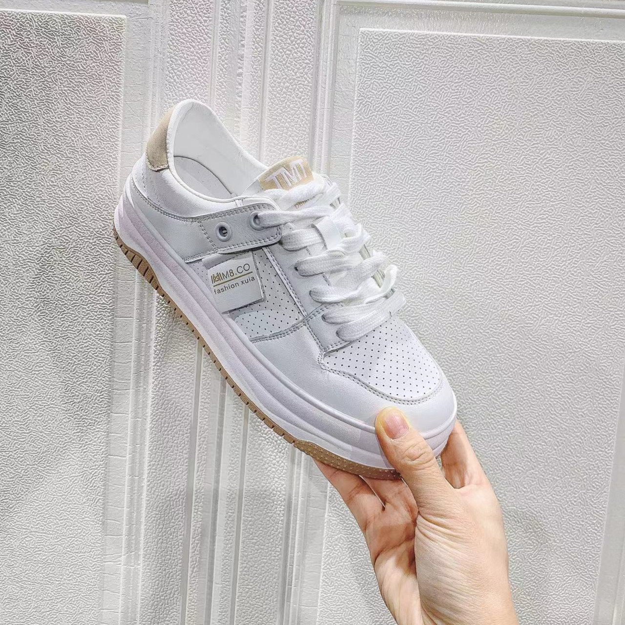 5169-时尚百搭厚底圆头时尚休闲鞋