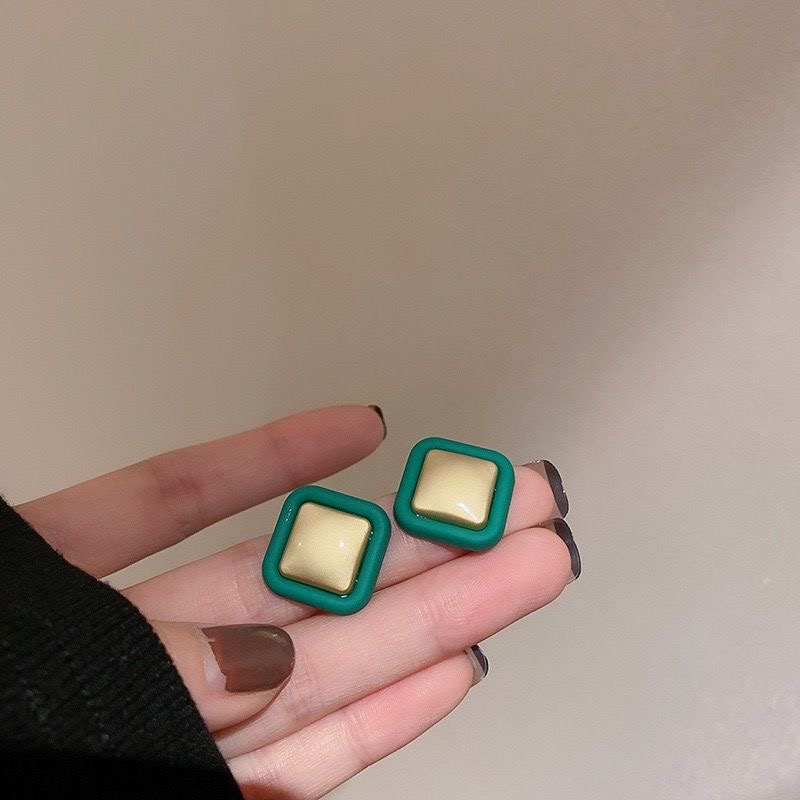设计感ins日韩个性小众耳环耳钉百搭气质耳饰绿色简约时尚简约A60
