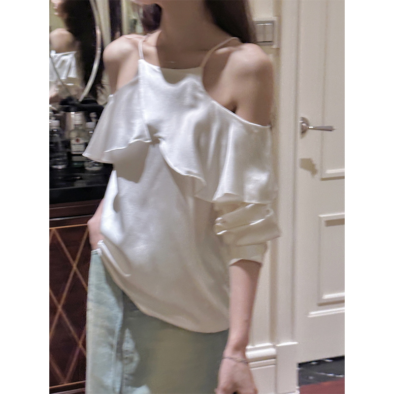 【3/20上新】你的呵呵Scarlett 浅作温柔 设计感别致露肩上衣女