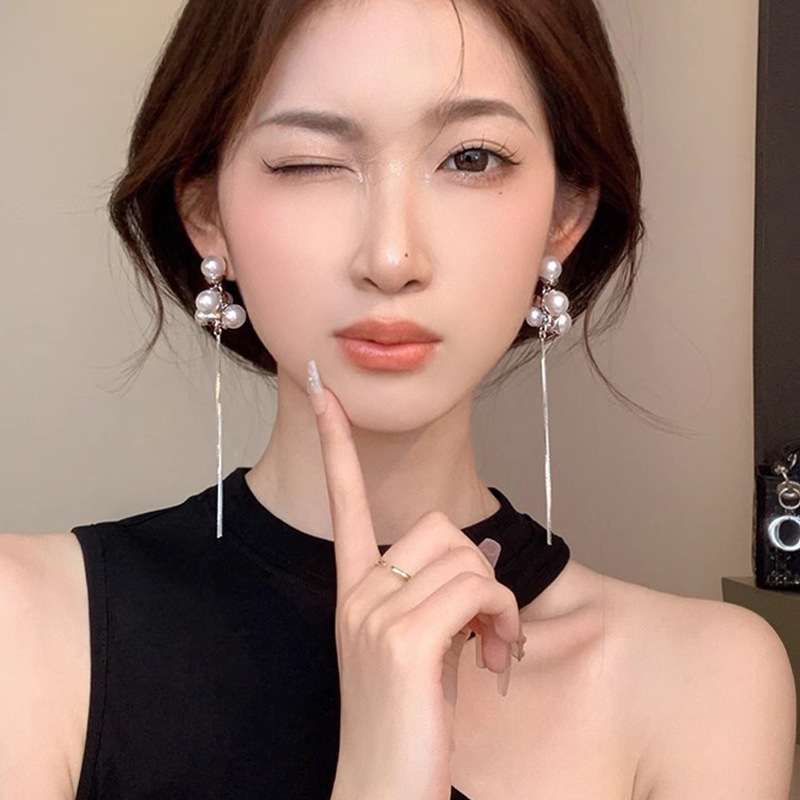 铜合金耳饰 长款珠珠流苏耳环小众设计感高级耳坠气质显脸瘦耳饰
