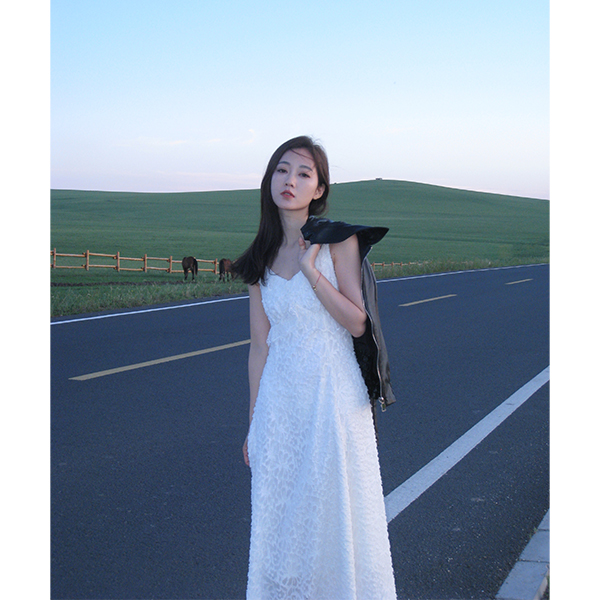 Cherryboom【热恋中的Cherry】立体绣吊带口碑款连衣裙  A230719001