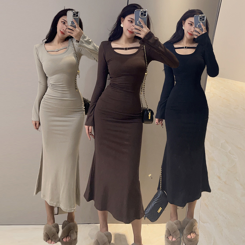 泽娅设计【镂空陷阱】秋冬鱼尾打底连衣裙性感显瘦设计感中长款裙子