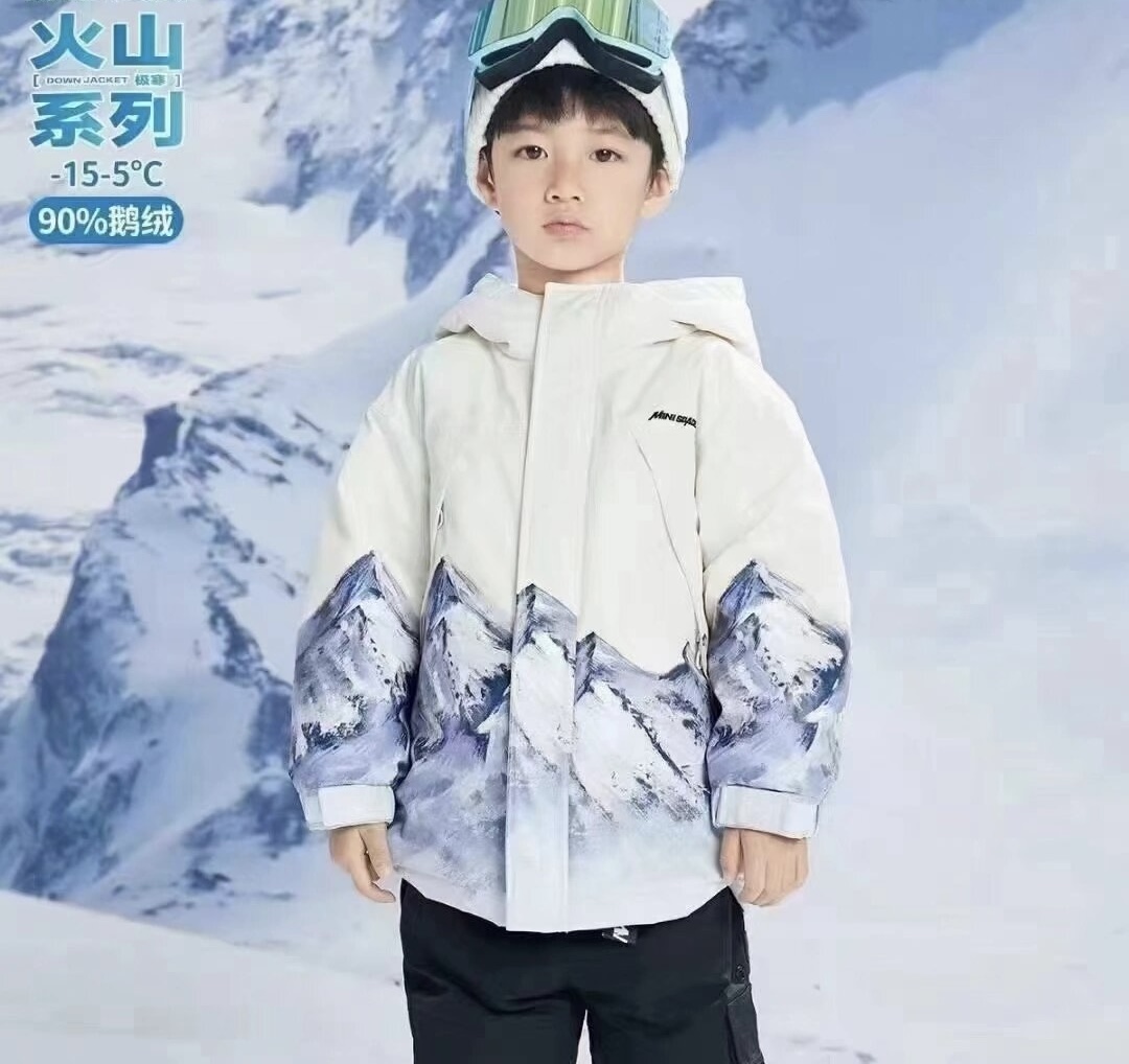 等了一整年！这品牌终于剪标了！雪山大鹅滑雪服羽绒服F1ACM4412