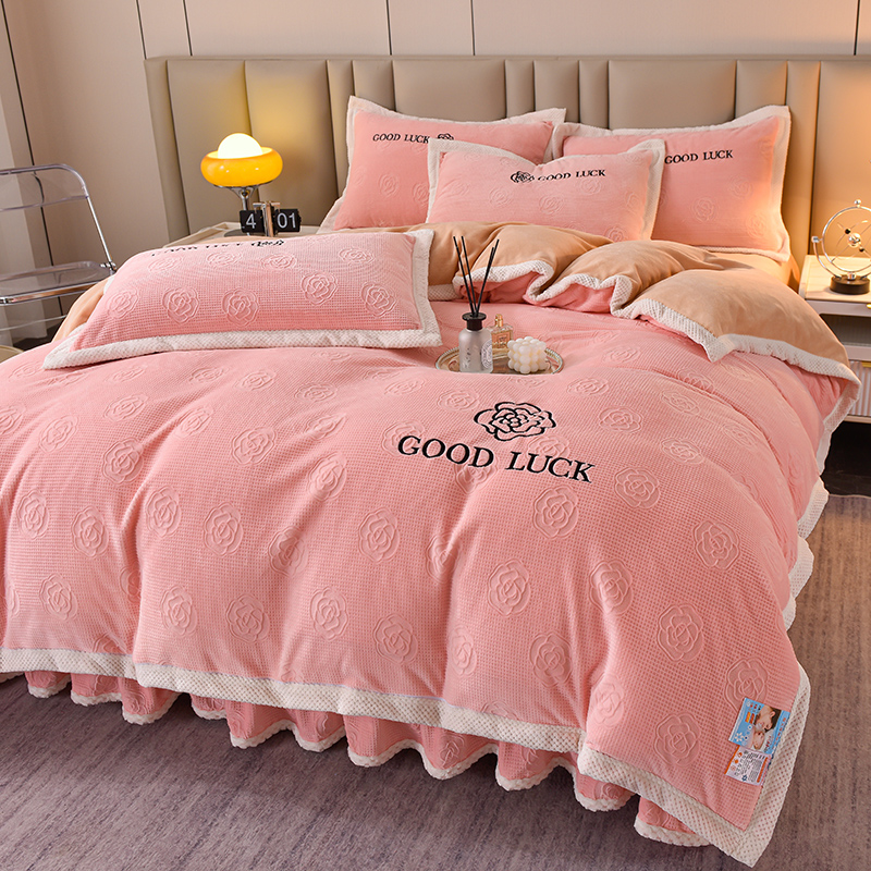 高端6D雕花牛奶绒四件套冬季加厚法莱珊瑚绒被套加绒床裙床上用品