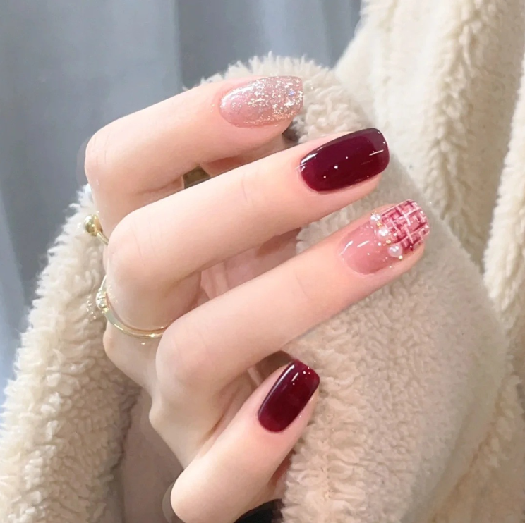 （短款）穿戴甲2024年新年款穿戴美甲可拆卸软甲显白美甲假指甲