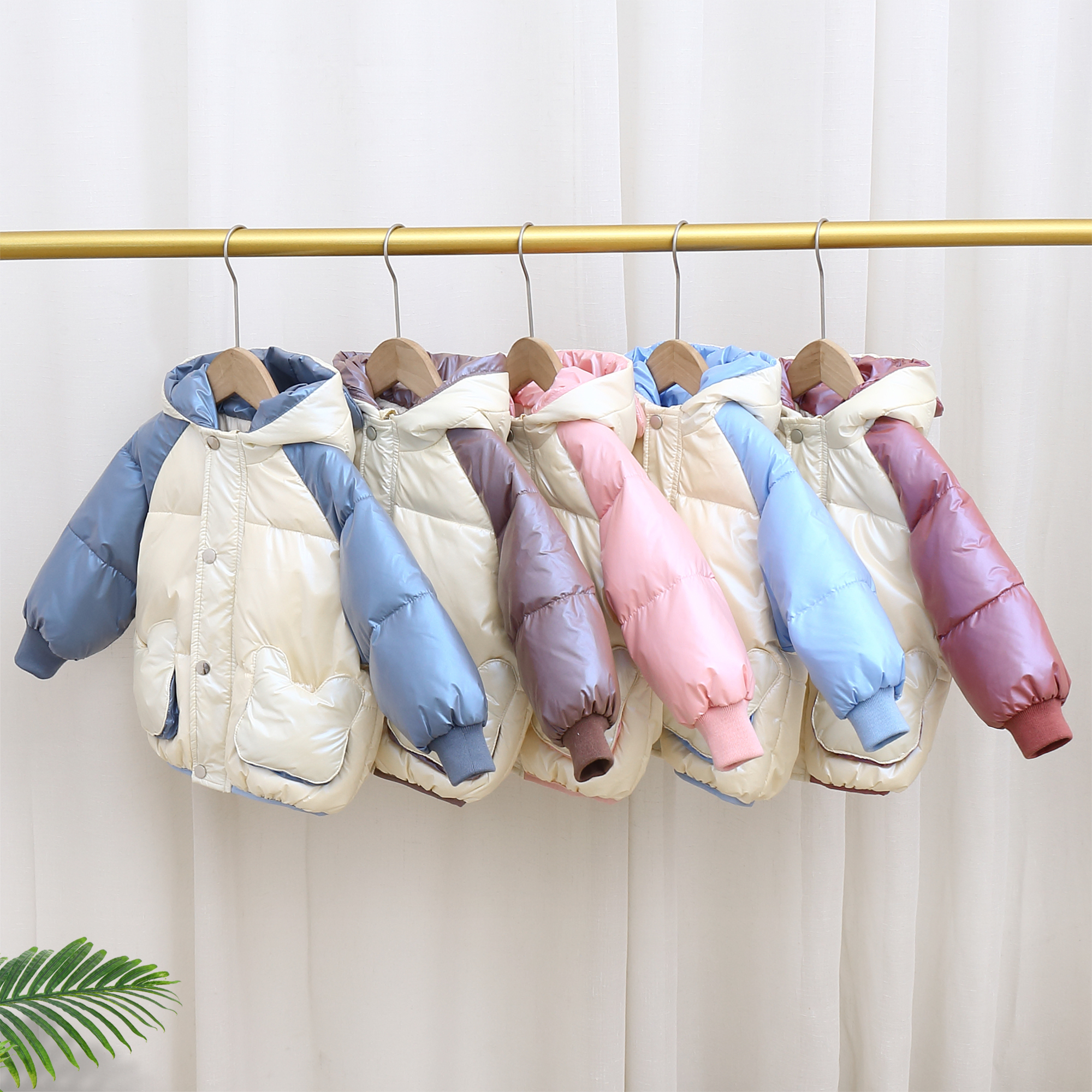 冬季男女宝小童外穿刺绣耳朵款羽绒服免洗连帽韩版保暖儿童羽绒服