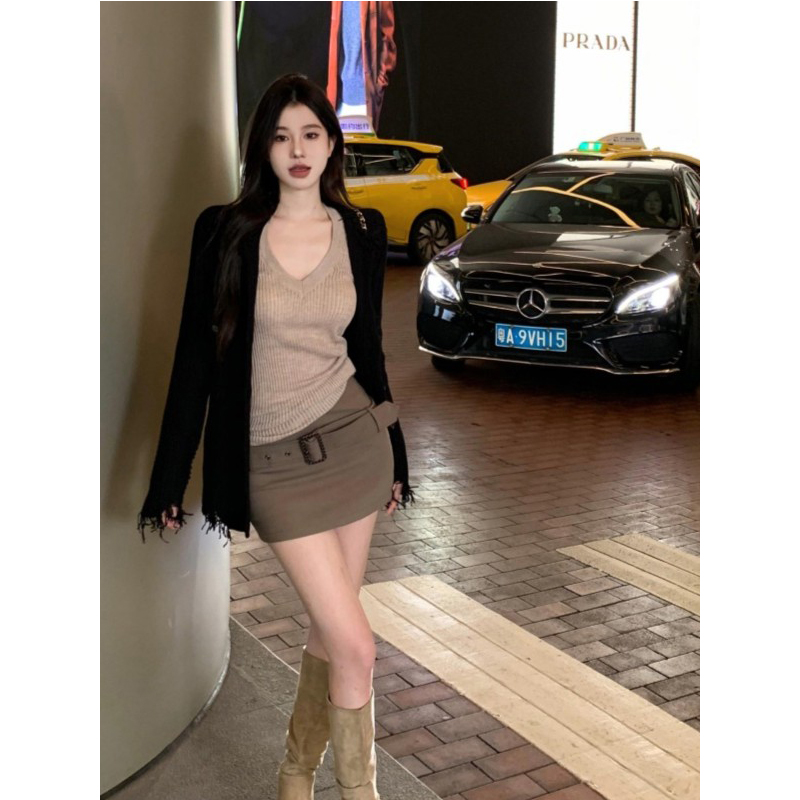 秋季2023新款黑色小香风毛衣外套女韩版宽松针织开衫毛边上衣外搭