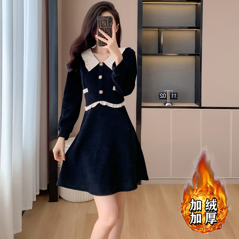【常规/加绒】娃娃领连衣裙新款女装时尚减龄气质小黑裙6278