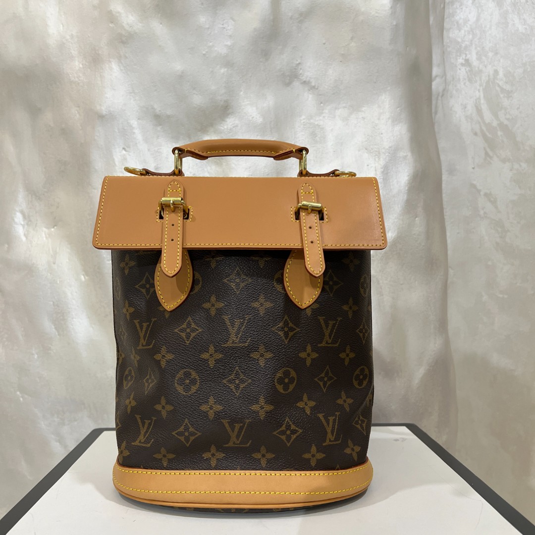 95新 LouisVuitton/路易威登 经典水桶单肩包/双肩包赠包盖背带